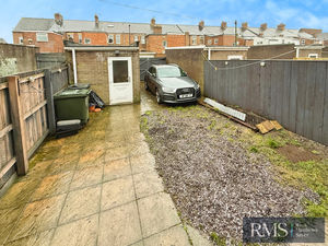 Photo 8- click for photo gallery